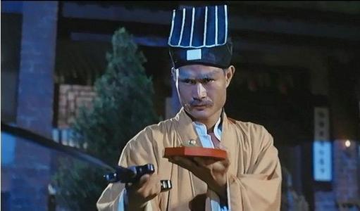 港片“最灵活的胖子”暴瘦了,成龙老了,功夫片头发也白了 港片“最灵活的胖子”暴瘦了,成龙老了,功夫片头发也白了