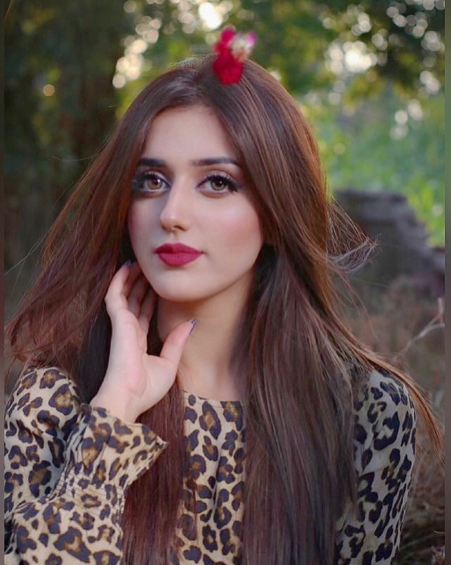 巴基斯坦第一美女网红,神秘的东方美
