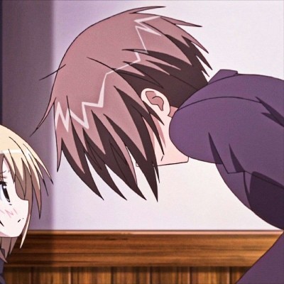 可以想象,男生都喜欢对自己有崇拜感的女生,你这样说就有点让他伤自尊