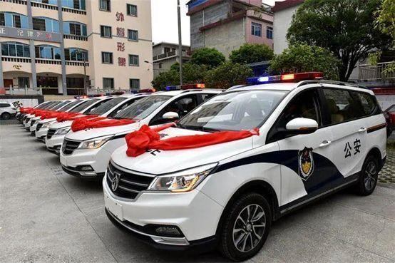 中国警车终于迎来"大换血,国货当自强的时代已经到来