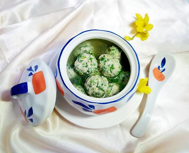【菜名:荠菜丸子汤