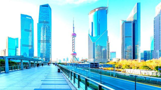 有的城市经济总量高却不繁华_繁华城市图片