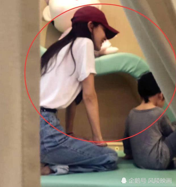 杨颖生没生过孩子?看看她的肚子就明白了,网友:女人都