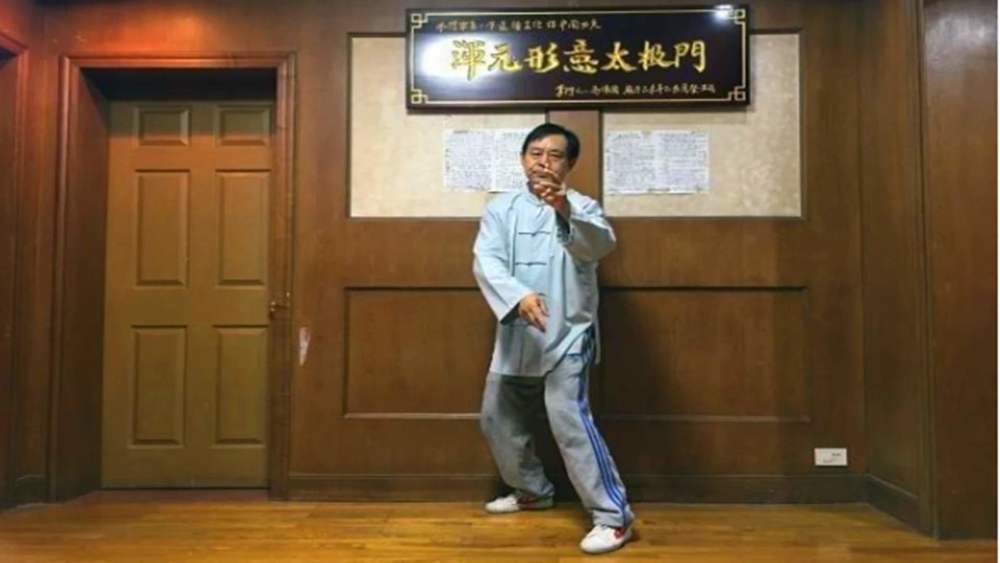 马保国被“禁赛”，武术大师或面临退役，68岁高龄沦为体坛笑柄