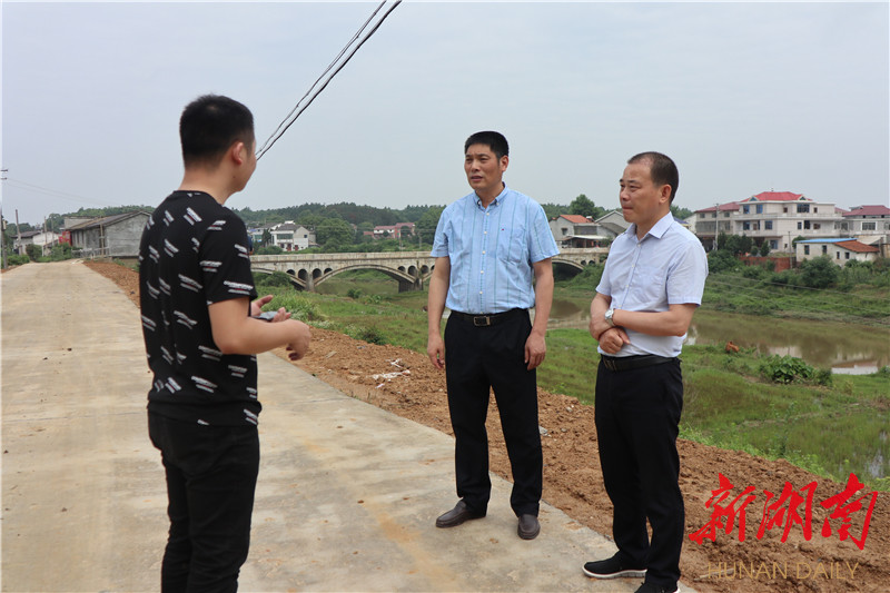 倪运清巡查罗江,要求统筹抓好防汛备汛和河长制工作
