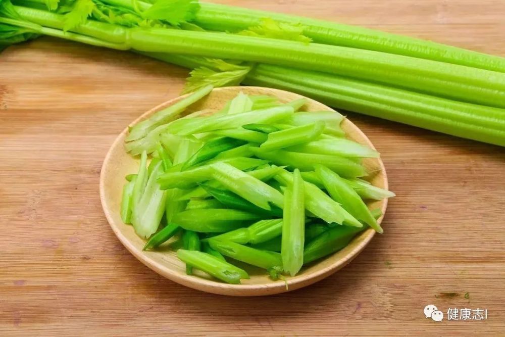 有口臭不用急，告诉你一个简单去口臭的方法