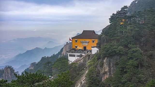 今日,九华山寺庙恢复开放!