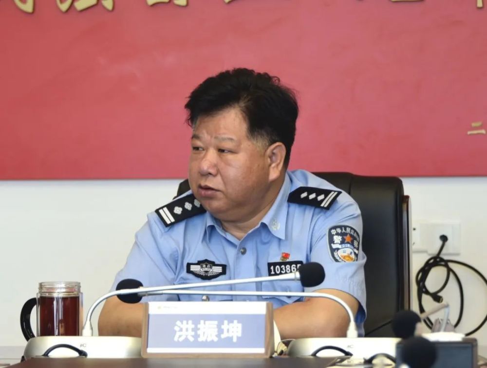 县域警务大家谈鼎城区副区长公安局长洪振坤谈县域警务