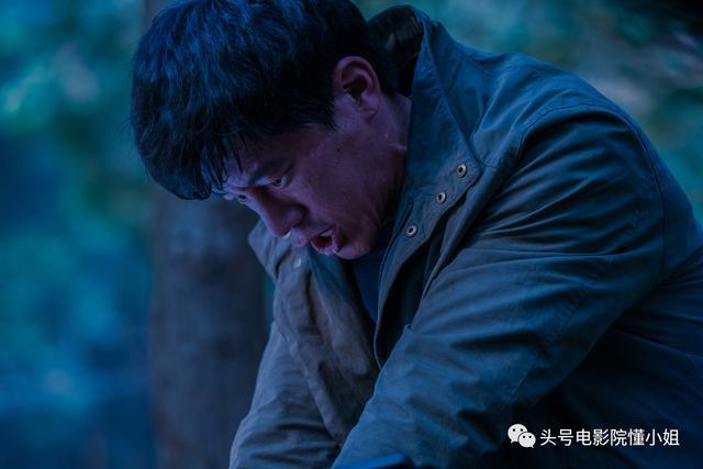 8.8分！韩国电影解禁上映，宋智孝惊悚片冲第一，近10万观众追看