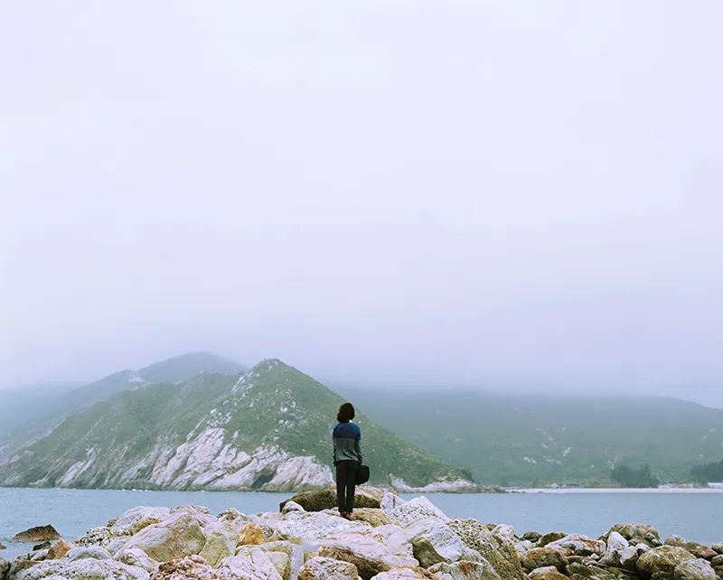 越是独来独往的女人,越是能够独当一面