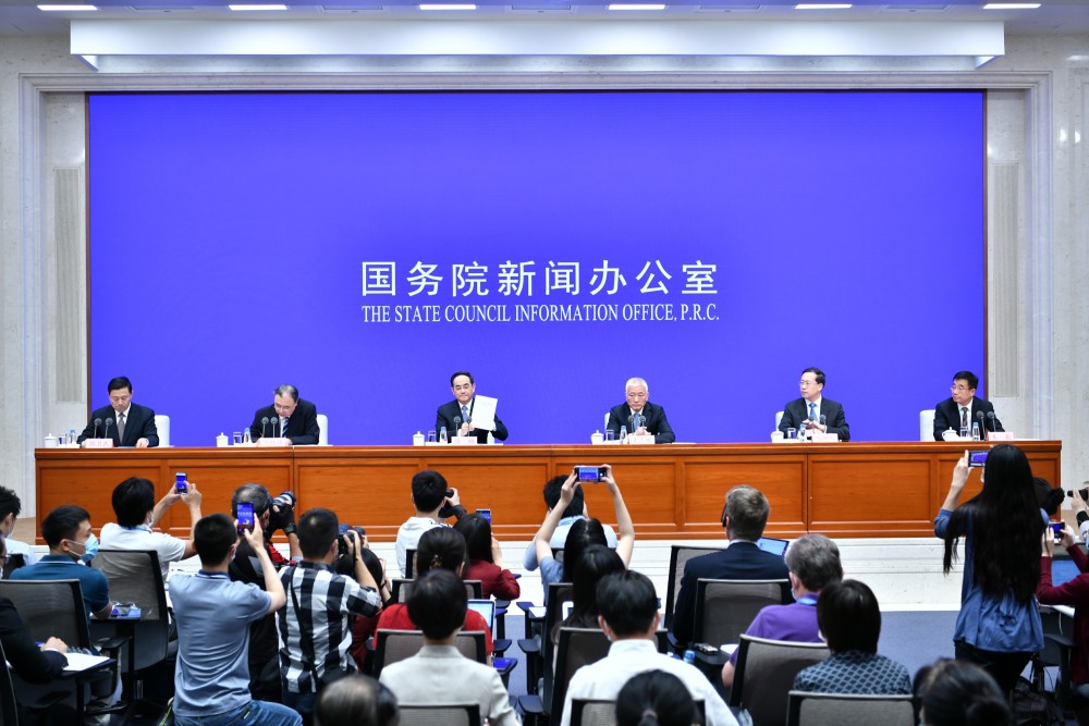 人口生生不息_生生不息图片(3)