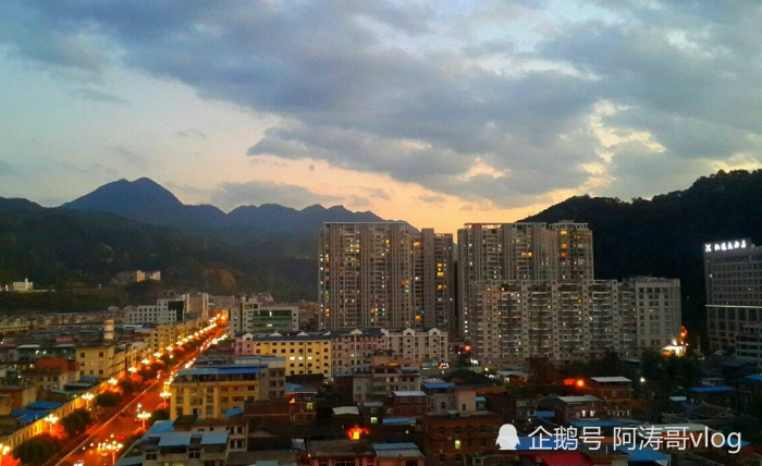 大田湖美人口_福建三明大田万湖全景
