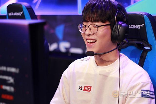 Smeb：LCK可以再次超越LPL 因为正朝着正确方向努力