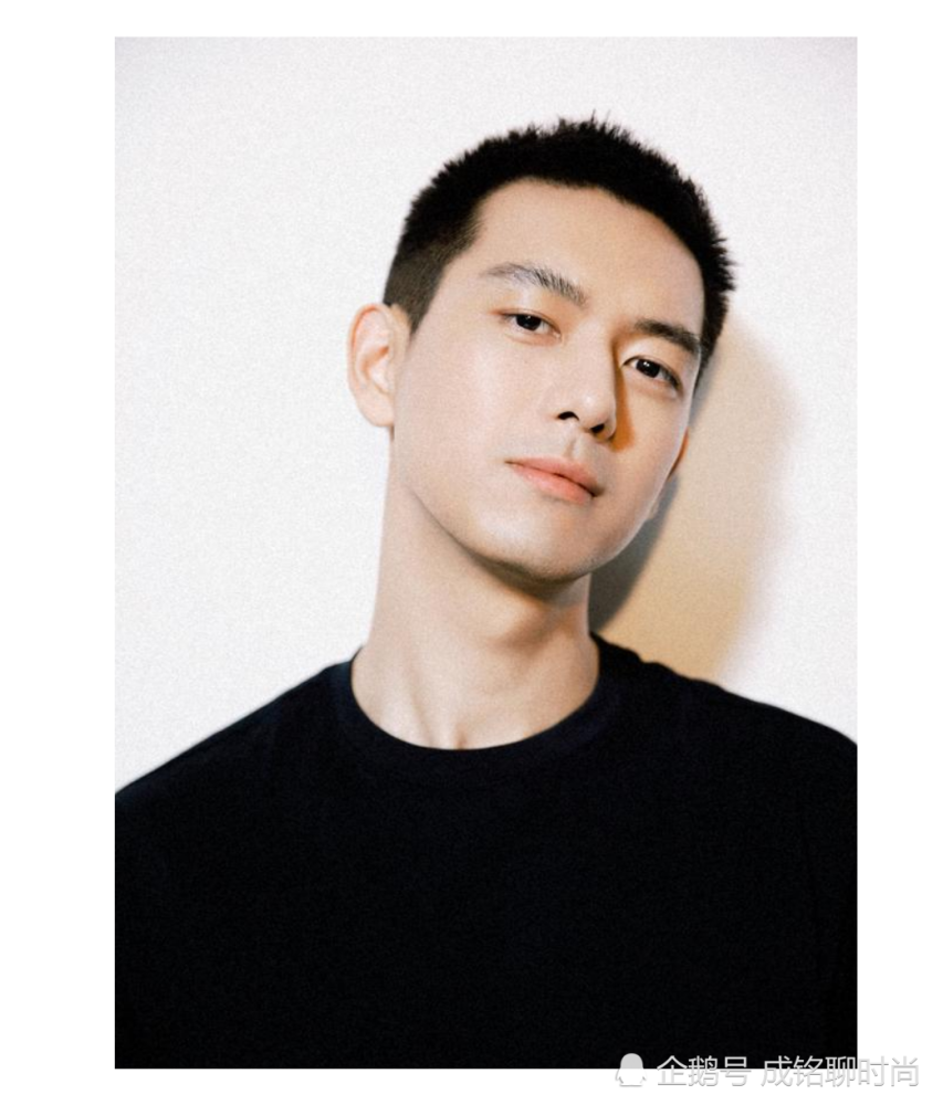 杨洋的短碎发Man炸！李现剪寸头王一博换短发，夏季潮男发型来袭