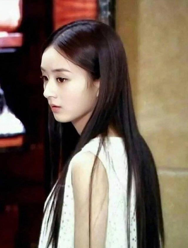 不信看图,当时她是这样说的…… 郑爽 路人镜头下 爽妹子的身材比例
