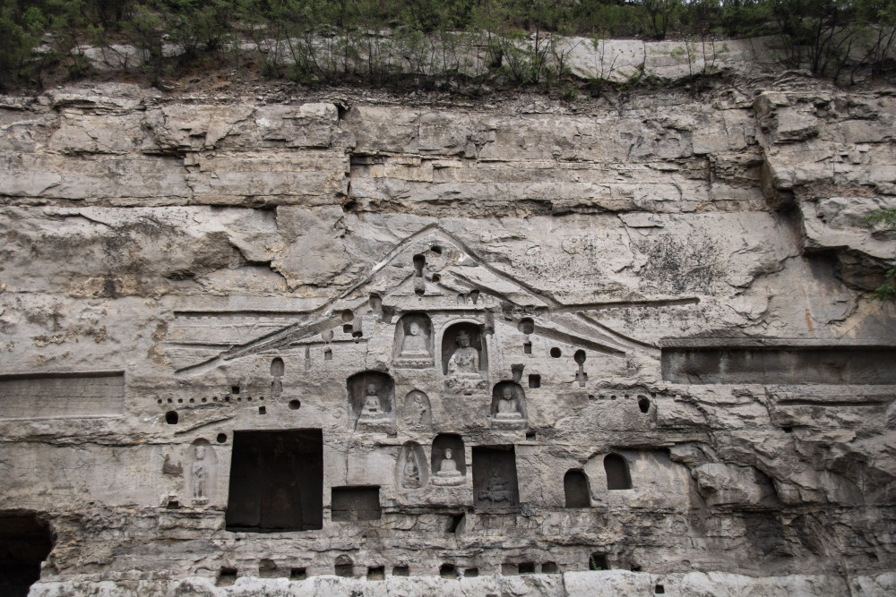 河北燕晋古道旁的龙窝寺石窟,独特的自在菩萨造像,充满神秘气息