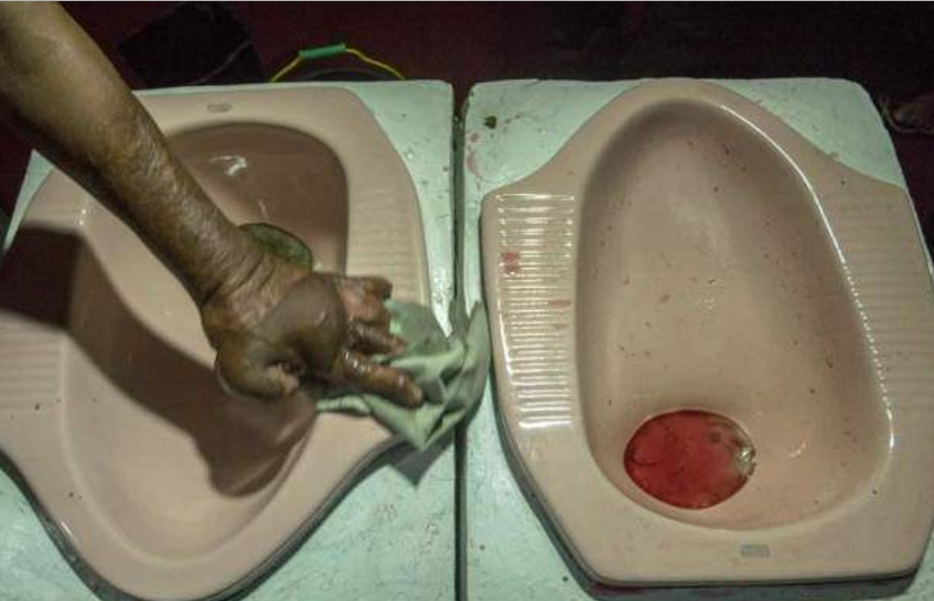 世界上最奇怪的"厕所餐厅",要用"马桶"进餐,顾客却络绎不绝