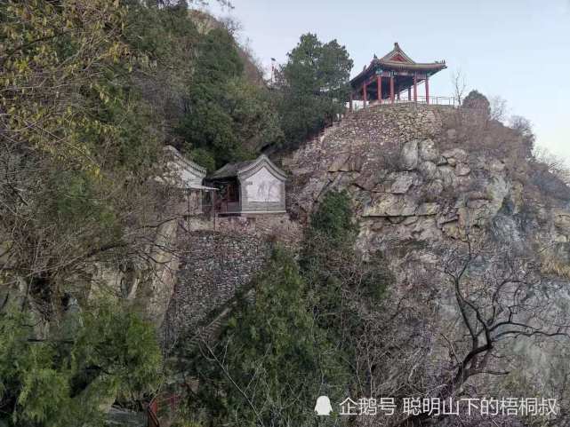 游北京鹫峰国家森林公园,个人感觉这鹫峰是北京最好爬