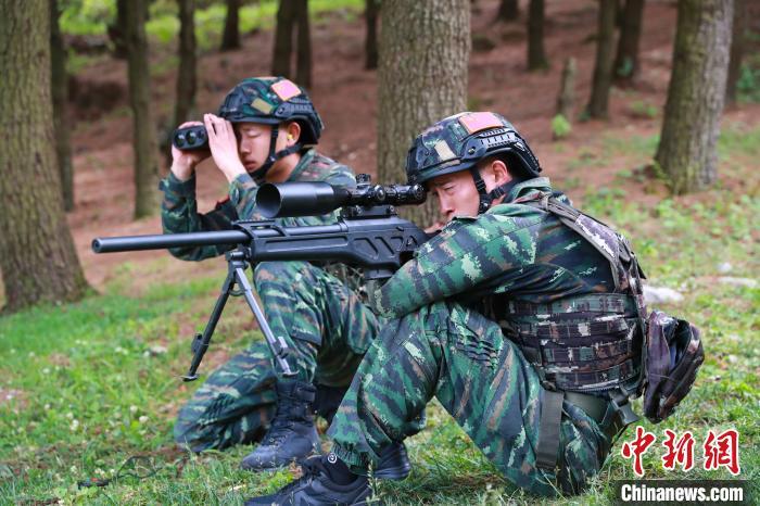 武警贵州总队各支队开展野外驻训锤炼快速反应能力