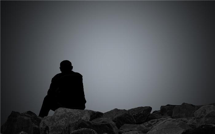 世间的麻烦事,多数为庸人自扰与自寻烦恼.