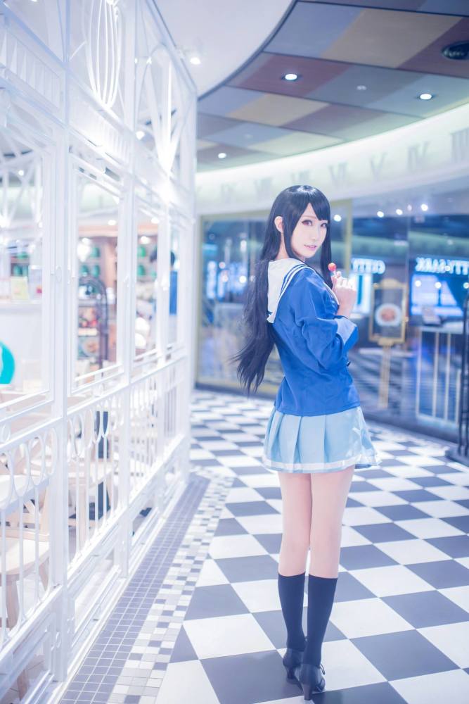 我给大家带来了一组非常棒的精品cosplay作品《境界的彼方》名濑美月