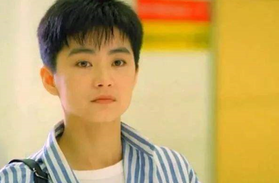 90年代港星发型盘点，如今依旧时髦，看朱茵袁咏仪就知道有多美