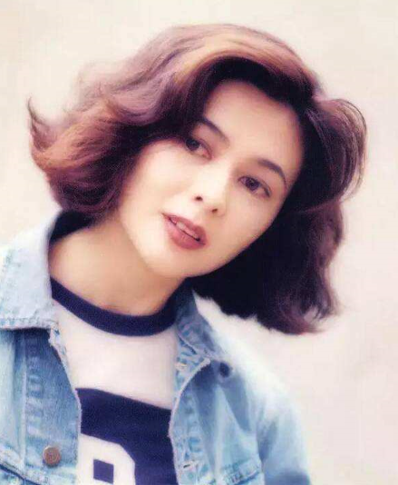 90年代港星发型盘点，如今依旧时髦，看朱茵袁咏仪就知道有多美