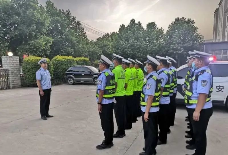 异地用警!保定公安交警阜平大队"空降"曲阳严查违法车辆
