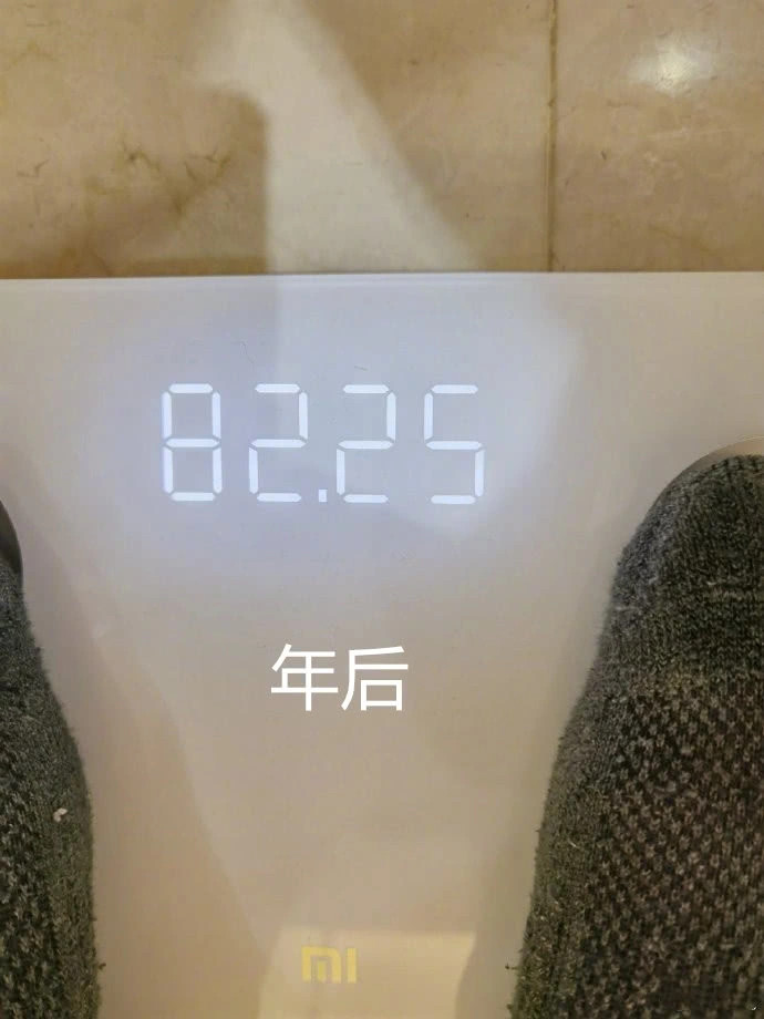郑恺年后胖了30多斤，看了他的减肥食物后，我吃双份都吃不饱