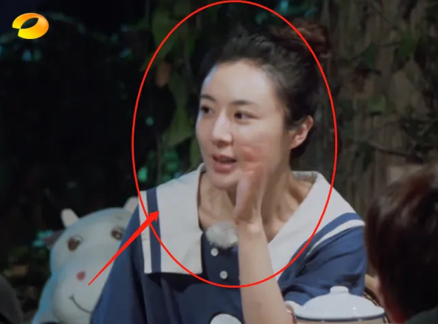 向往4薇娅洗漱后谁注意到她素颜的模样35岁状态很真实
