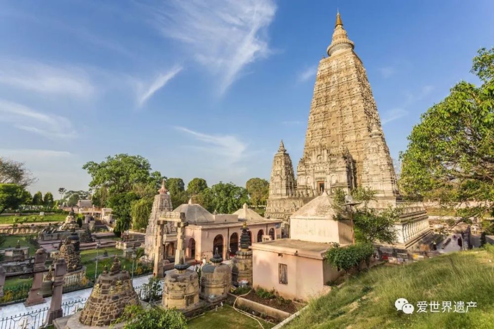 菩提伽耶的摩诃菩提寺建筑群 mahabodhi temple complex at bodh gaya