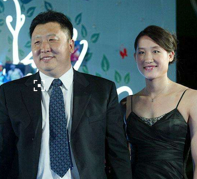 奥运冠军刘子歌,嫁大自己23岁二婚教练,婚前倒贴一辆170万路虎