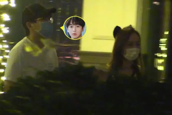 两人口罩女头_戴口罩头像女(2)