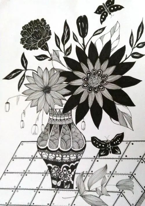 美到泪奔!她用线描画出淡雅的灵魂,宛如"水彩曼舞"