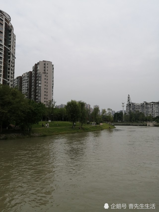 温江光华公园,江安河绿道沿途风景