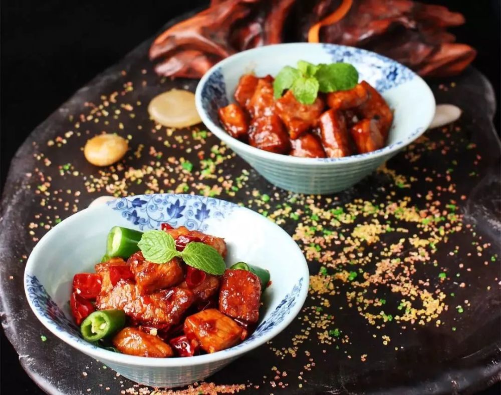 九道精美酒楼菜品,型味俱备,吸客利器!