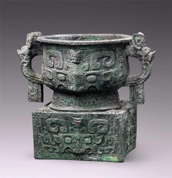 利簋是迄今能确知的最早的西周青铜器.