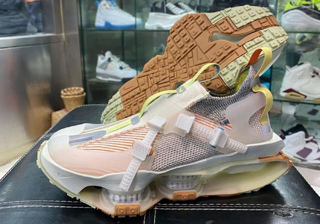 nike ispa model,全球限量8000双,分趾设计,全新的绑带设计