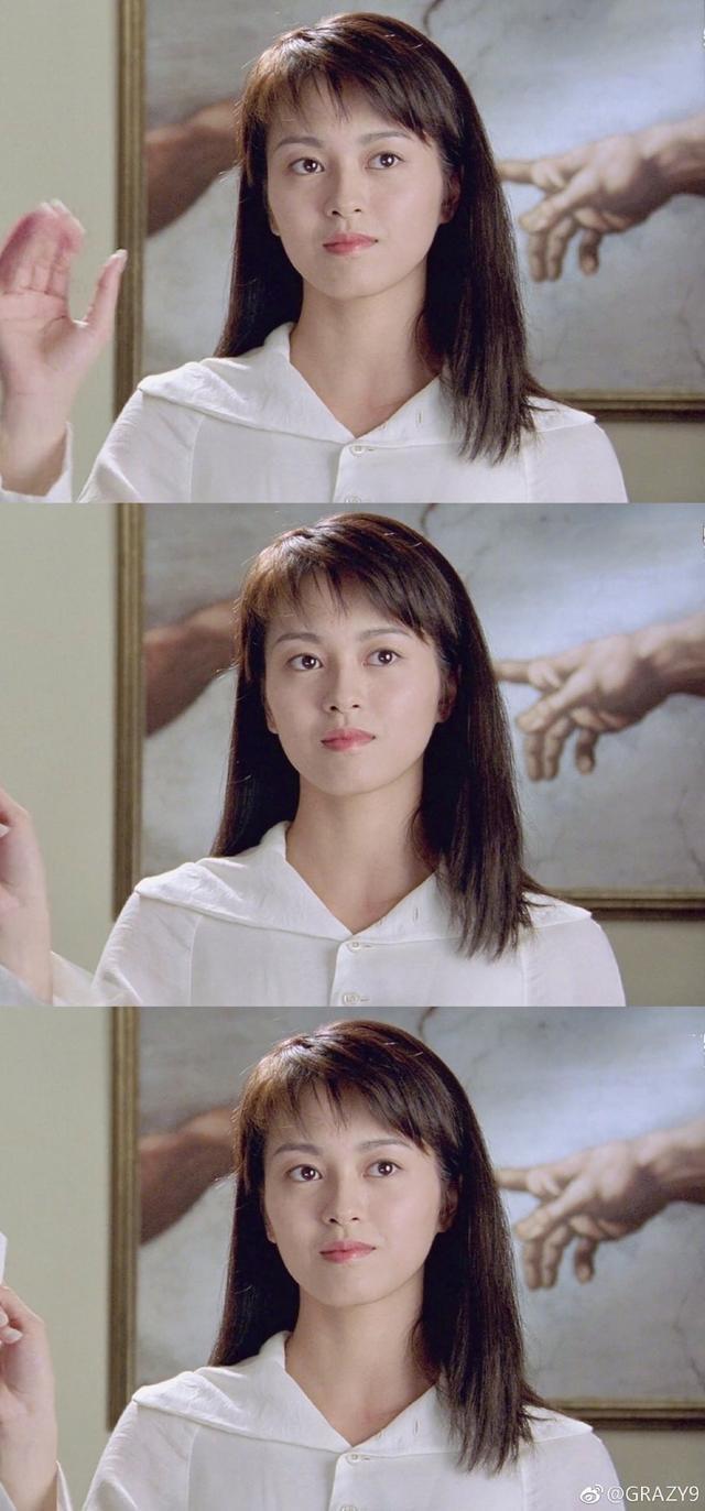 香港电影《赌神3》中的【梁咏琪】,早期长发真的好美!