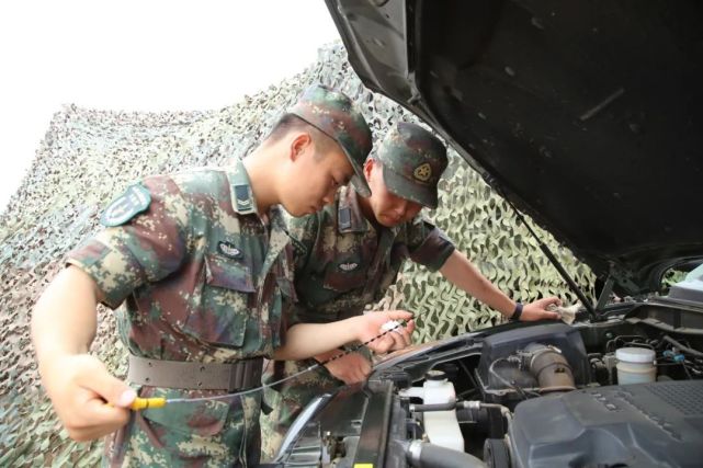 跟火箭军汽车兵仗剑走天涯