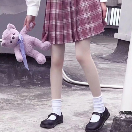 学生党穿起来"最显腿细"的3款裤子,款二难驾驭,款三适合大象腿!