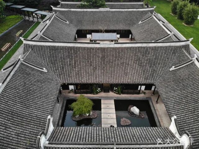 让网友直呼:最美江南意境就在上海川沙这座藏了百年的江南四合院但侬