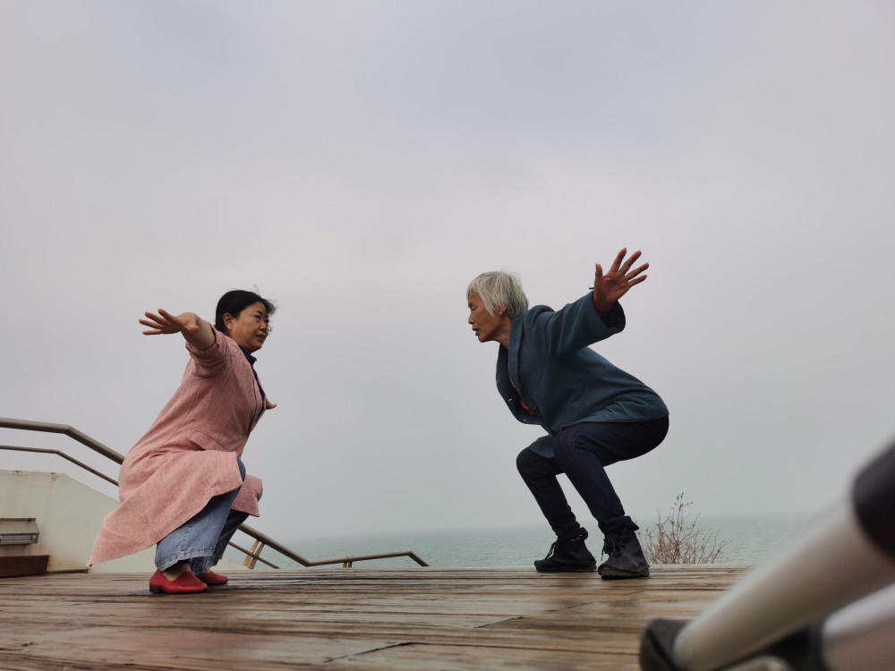 颈、腰、肩、背、腿、脚等筋骨疾病的危害与对策