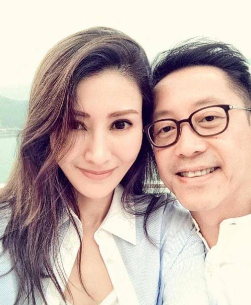 中国最任性的富豪，在香港拥有100多套豪宅，自己不住也不租不售
