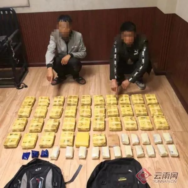(2)大麻油一千克以上不满五千克,大麻脂二千克以上不满十千克,大麻叶