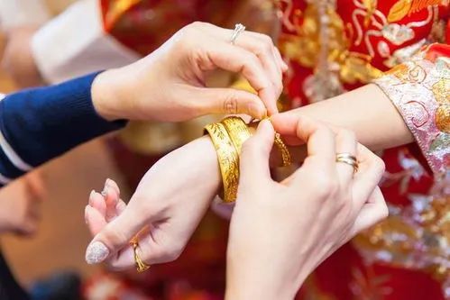 双方登记结婚后,男方给付女方的彩礼属于夫妻共同财产