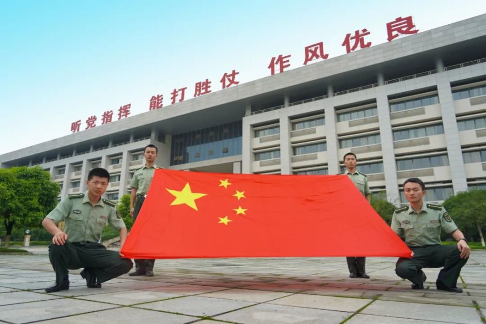 真高学历高颜值!加入国防科技大学,你会成为你想要的样子