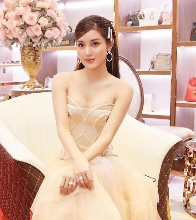 对于男人真爱一个女人时,一定会这样禁止她的这些行为