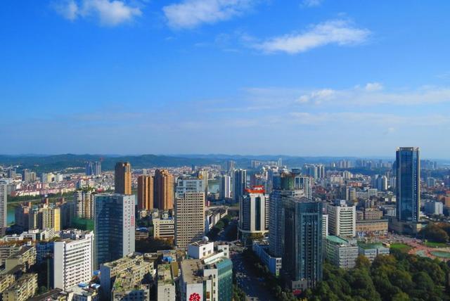 一个区GDp比一个城还多_西安城六区划分地图