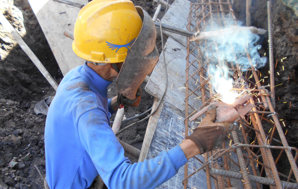 钢筋焊接连接有闪光对焊,电弧焊,电渣压力焊,气压焊和预埋件钢筋埋弧